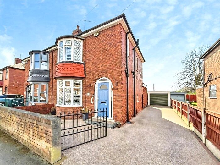 2 Bedroom Semi-Detached House For Sale In Wellington Grove, Doncaster, South Yorkshire, DN5