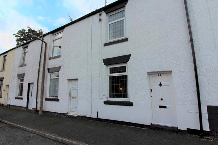 2 Bedroom Terraced House To Rent In Woodhill Street, Bury, BL8