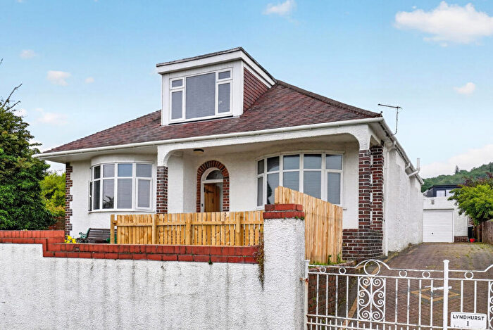 3 Bedroom Detached Bungalow For Sale In Whinhill Avenue, Largs, KA30