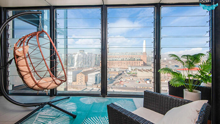 1 Bedroom Flat For Sale In Riverlight Quay, Battersea, London, , Battersea, London, SW11