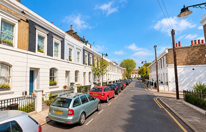 3 Bedroom Terraced House To Rent In Cruden Street, London, N1