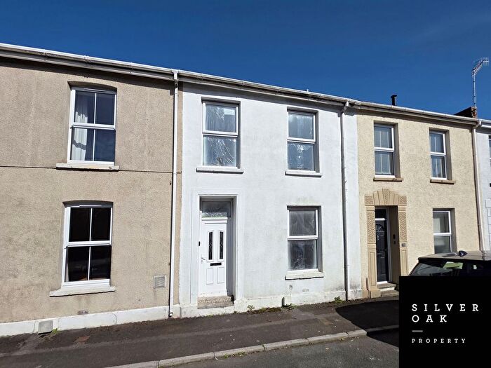 3 Bedroom Terraced House For Sale In Woodend Road, Llanelli, Carmarthenshire, SA15