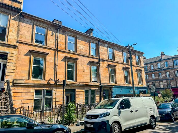5 Bedroom House Of Multiple Occupation To Rent In Main Door, Hamilton Park Avenue, Glasgow, G12