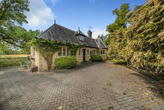 3 Bedroom Detached House For Sale In Biddenden Road, Headcorn, Ashford, TN27