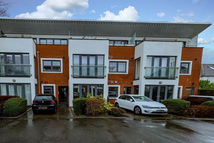 1 Bedroom Flat To Rent In Skyline Mews, High Wycombe, HP12