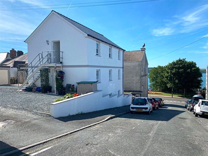 2 Bedroom Flat To Rent In Flat Poole House, Francis Street, Milford Haven, Pembrokeshire, SA73