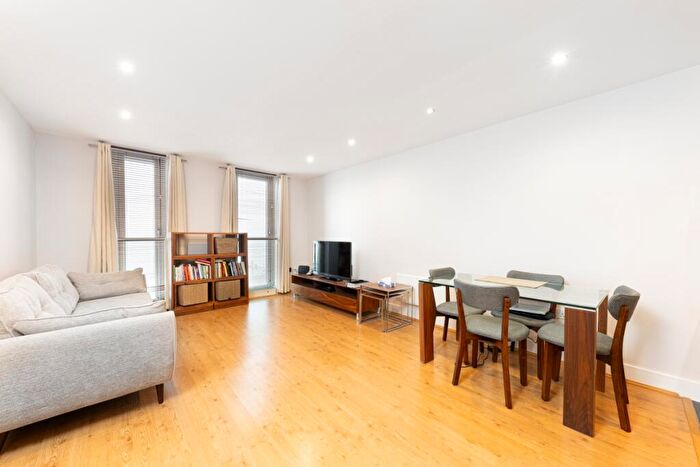 1 Bedroom Apartment To Rent In East Lane London, SE16