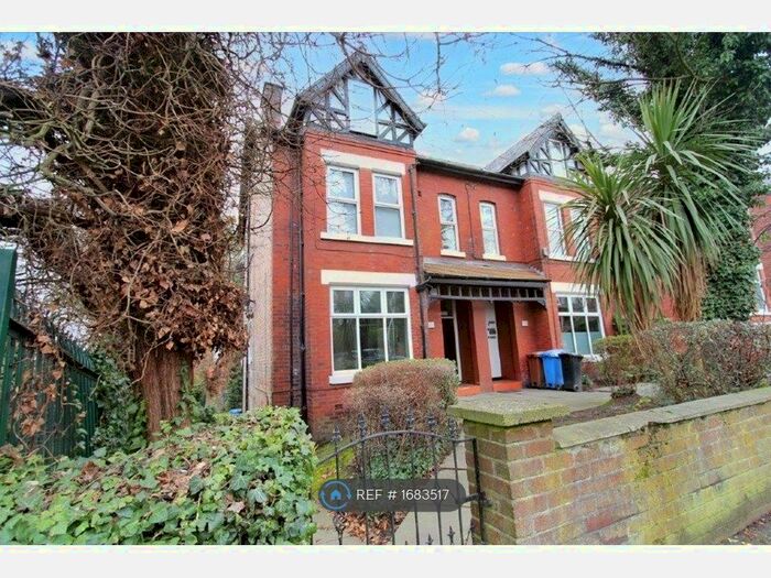 1 Bedroom Flat To Rent In Didsbury Road, Stockport, SK4