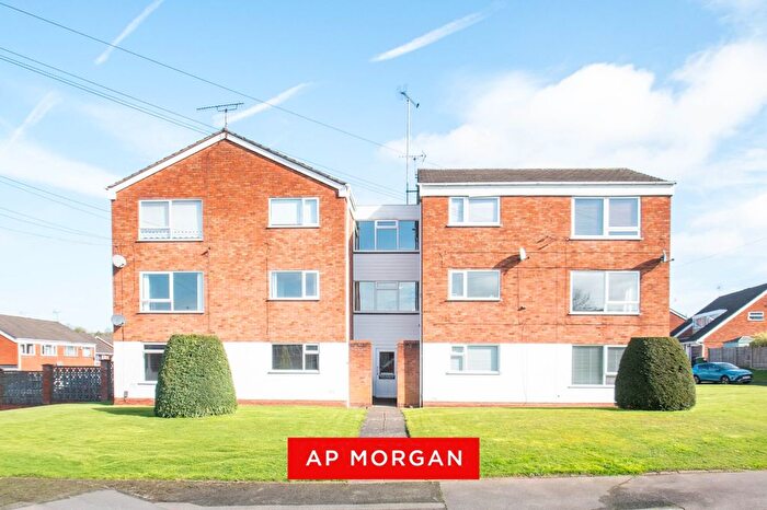 2 Bedroom Flat For Sale In Princess Crescent, Halesowen, West Midlands, B63