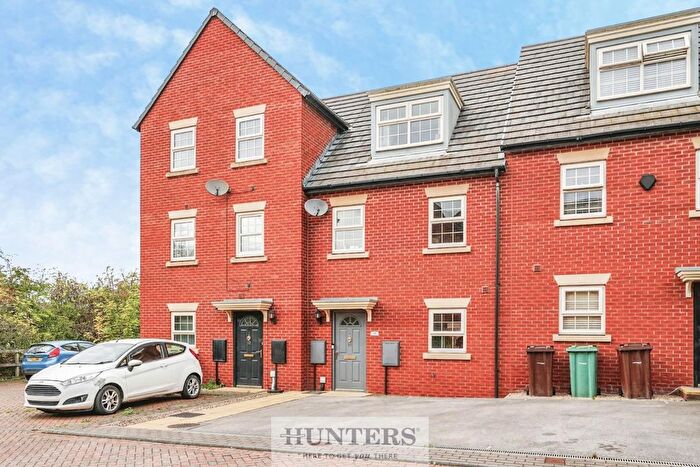 3 Bedroom Terraced House For Sale In Melville Drive, Castleford, WF10