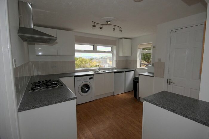 5 Bedroom Semi-Detached House To Rent In The Oval, Bath BA2