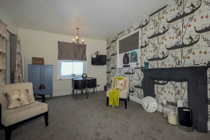 1 Bedroom Apartment To Rent In Newbury, Berkshire, RG14