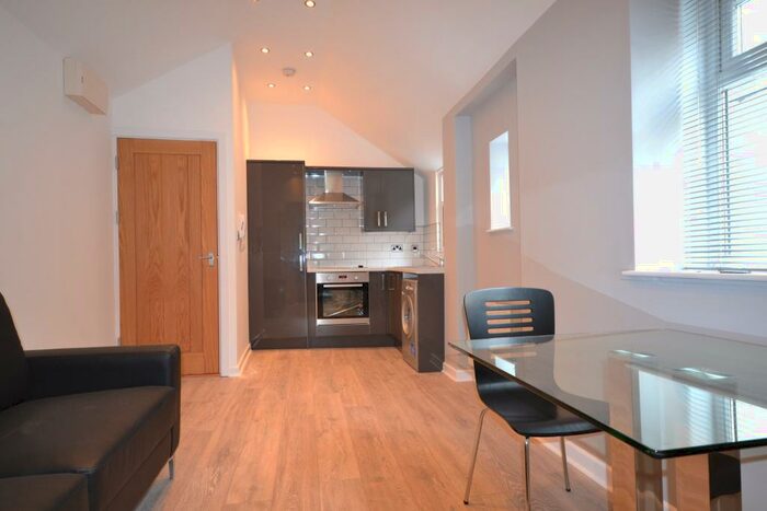 1 Bedroom Apartment To Rent In Mansel Street, City Centre, Swansea, SA1