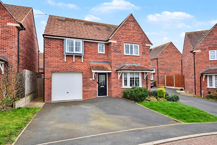 4 Bedroom Detached House For Sale In Cartmel Drive, Corby, NN18