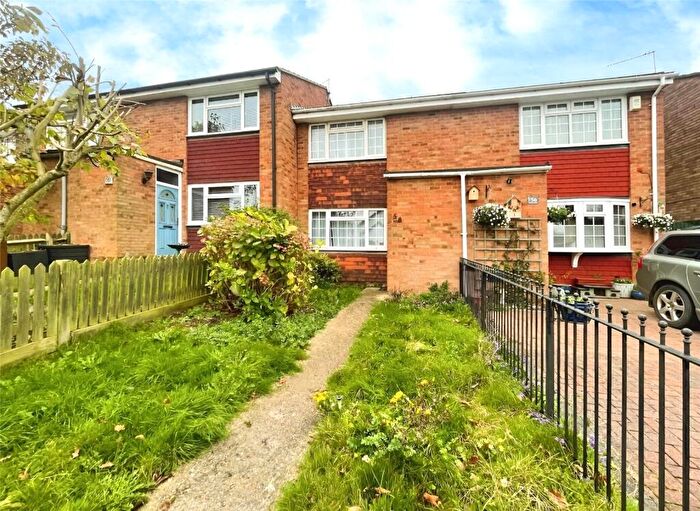 2 Bedroom Terraced House To Rent In Clandon Road, Chatham, Kent, ME5