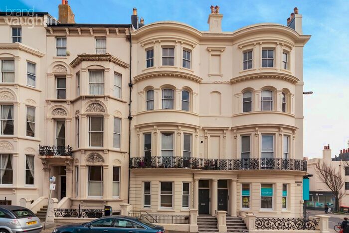2 Bedroom Flat To Rent In Cambridge Road, Hove, East Sussex, BN3