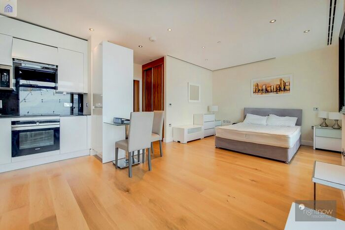 Studio To Rent In Waterview Drive, SE10