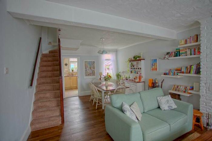 2 Bedroom Terraced House To Rent In Myrtledene Road, London - Beautiful, SE2