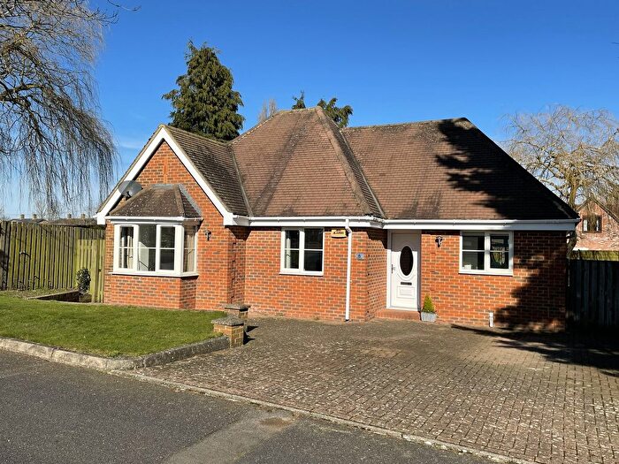 3 Bedroom Detached Bungalow For Sale In Lower End, Newton Longville, Milton Keynes, Buckinghamshire., MK17