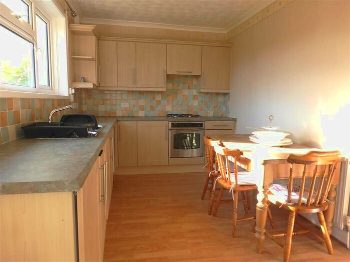 3 Bedroom Property To Rent In Warfelton Crescent, Saltash, PL12