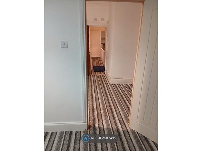 2 Bedroom Flat To Rent In Avonvale Road, Bristol, BS5