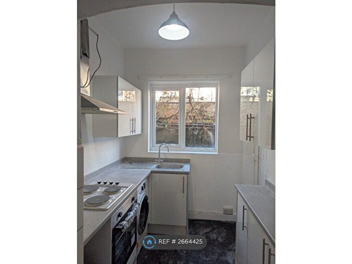 2 Bedroom Terraced House To Rent In Oriel Road, Birkenhead, CH42