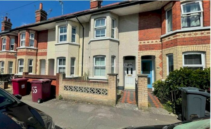 5 Bedroom Terraced House To Rent In Swainstone Road, Reading, RG2