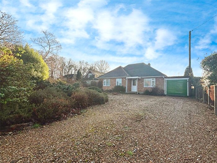 4 Bedroom Bungalow For Sale In Old Welmore, Yateley, Hampshire, GU46