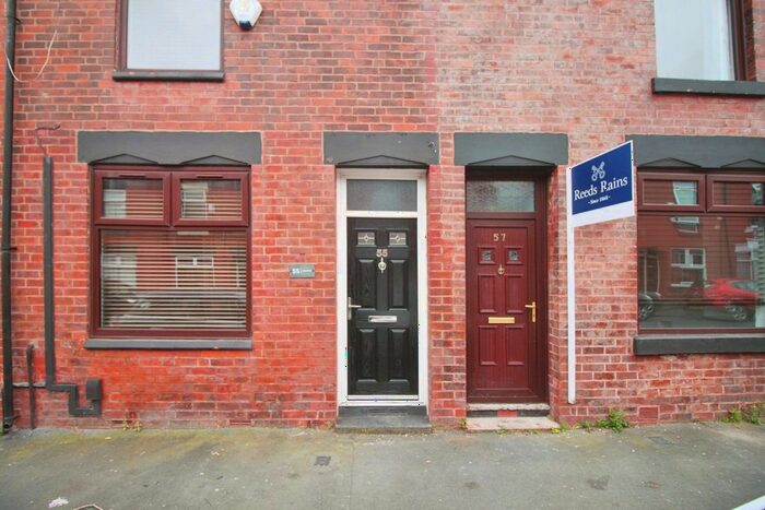 2 Bedroom Terraced House To Rent In Hobart Street, Manchester, Greater Manchester, M18