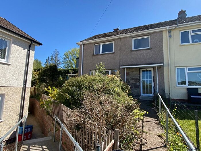 3 Bedroom Property For Sale In Brynant, Crickhowell, Powys., NP8