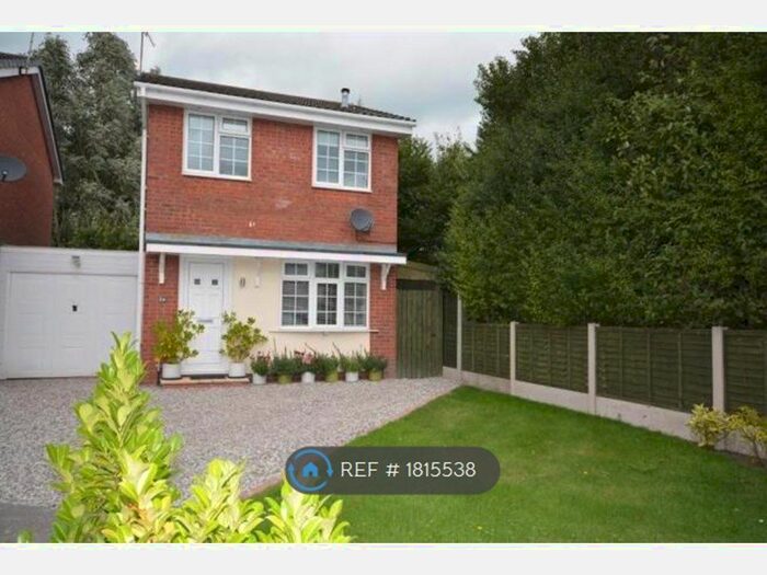 2 Bedroom Detached House To Rent In Aysgarth Avenue, Crewe, CW1