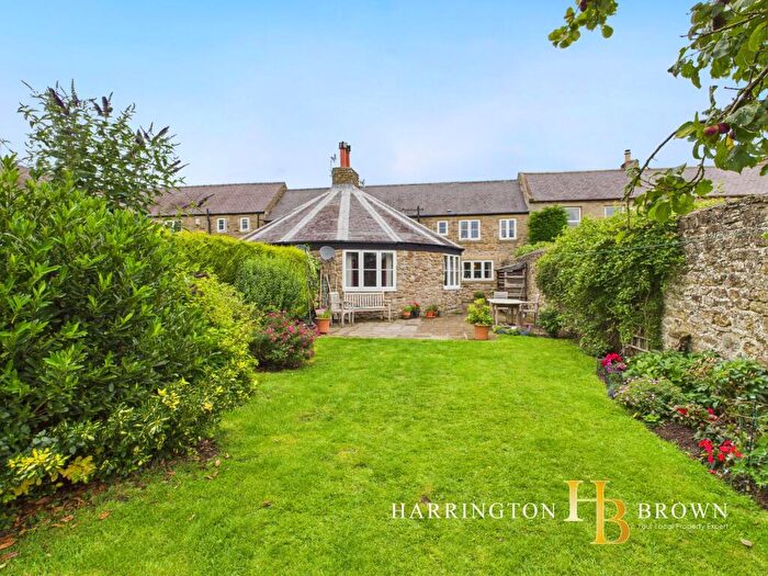 4 Bedroom Terraced House For Sale In The Coach House, Unthank, DH8