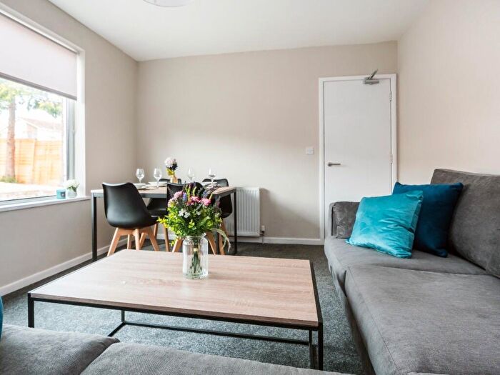 4 Bedroom House To Rent In Ambleside Avenue, Bristol, BS10