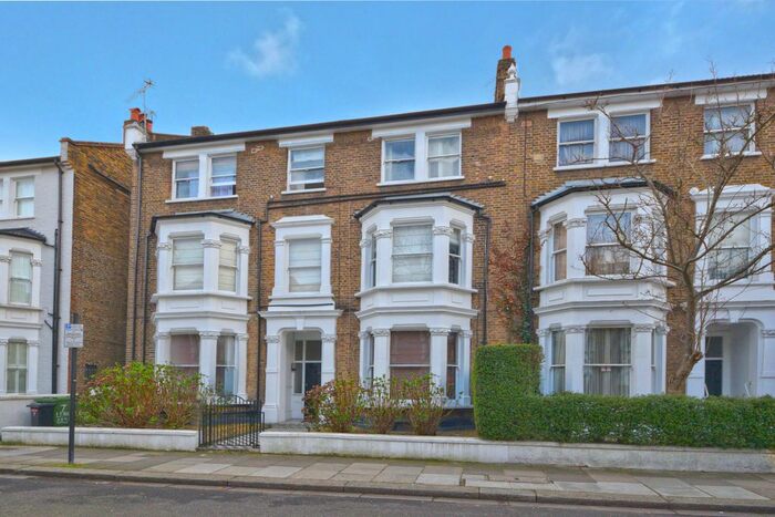 Studio To Rent In Lena Gardens, London, W6