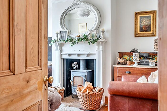 3 Bedroom Terraced House For Sale In Udimore Road, Rye, TN31