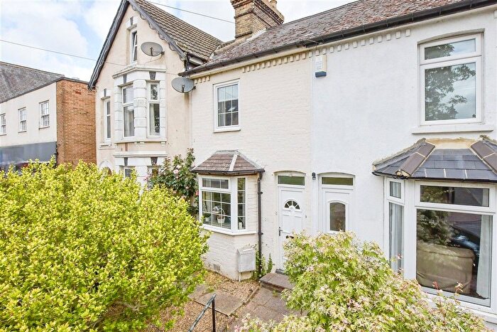 2 Bedroom Terraced House For Sale In High Street, Snodland, Kent, ME6