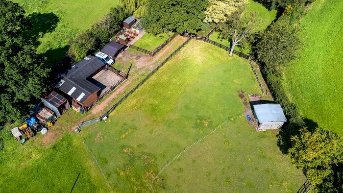 4 Bedroom Detached House For Sale In Cumberledge Hill, Cannock Wood, Staffordshire, WS15
