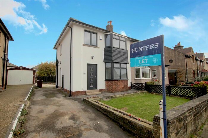 3 Bedroom Semi-Detached House To Rent In Grange Road, Eldwick, Bingley, West Yorkshire, BD16