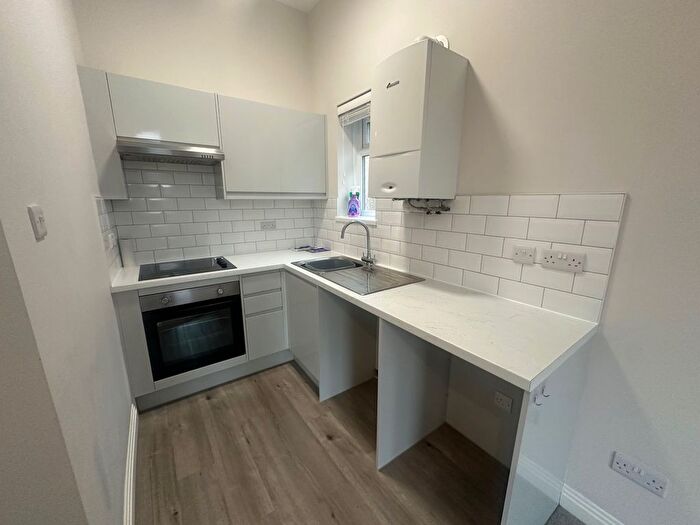 Studio To Rent In Southbourne Road, Southbourne, Bournemouth, BH6