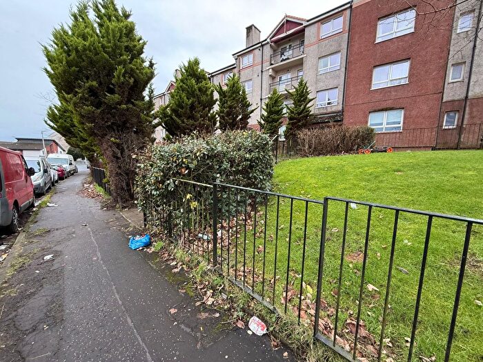 2 Bedroom Flat To Rent In Kilvaxter Drive, G46