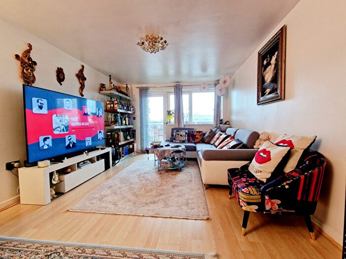 1 Bedroom Flat To Rent In Broadway, West Ealing, W13