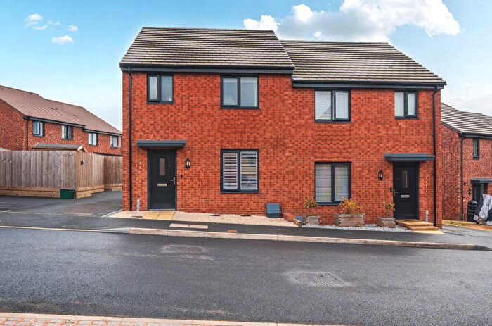 3 Bedroom House For Sale In Elizabeth Road, Cullompton, EX15