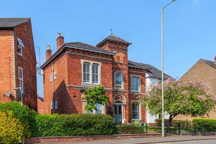 1 Bedroom Apartment To Rent In Middleton Road Banbury, OX16