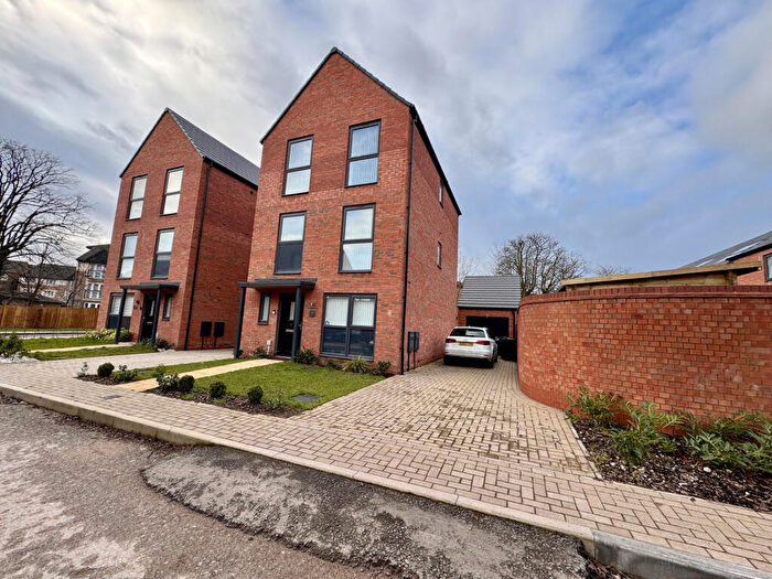 4 Bedroom Detached House To Rent In Doon Avenue, Derby, DE22