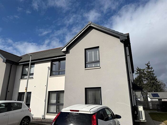 2 Bedroom Flat For Sale In Meadow Wood Road, Inshes, Inverness, IV2