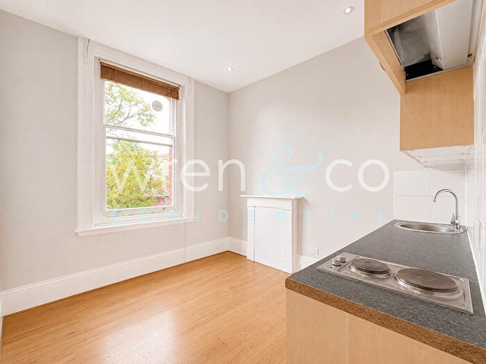Studio To Rent In Belsize Avenue, NW3