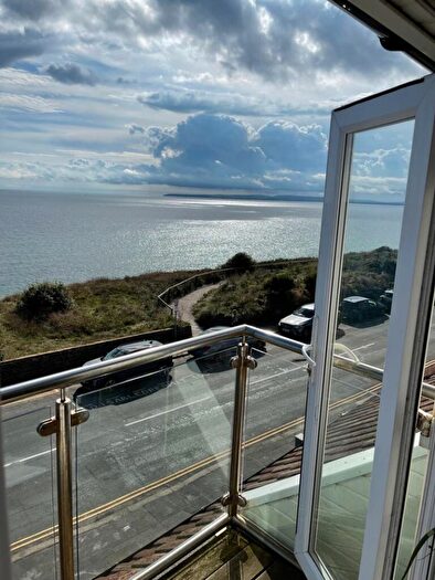 1 Bedroom Flat For Sale In Southbourne Overcliff Drive, Southbourne, Bournemouth, BH6