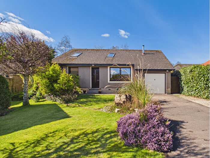 3 Bedroom Detached House For Sale In Rennie Place, East Linton, EH40