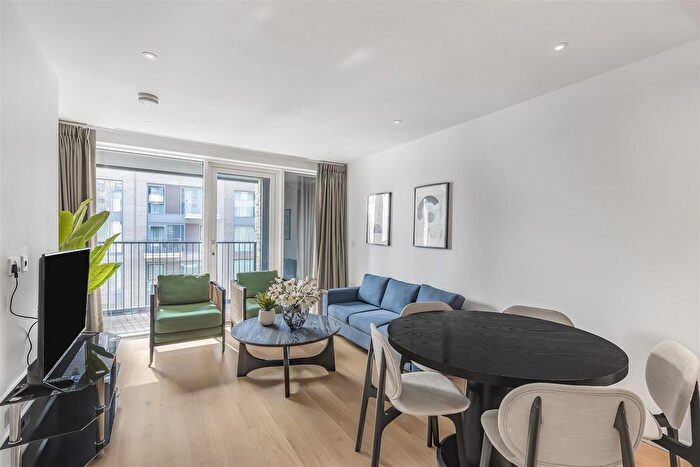 2 Bedroom Flat For Sale In Fairwater House, Chelsea Creek, Fulham, SW6