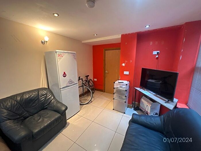 9 Bedroom Terraced House To Rent In Richards Street, Cathays, Cathays, CF24